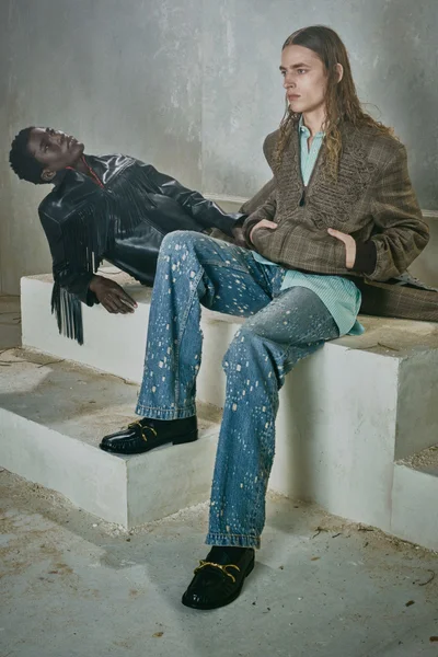Look 11